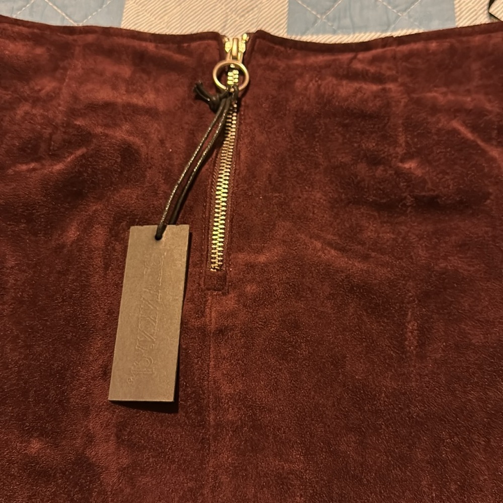 NWT BLANKNYC Suede Miniskirt in Brown - Picture 9 of 16